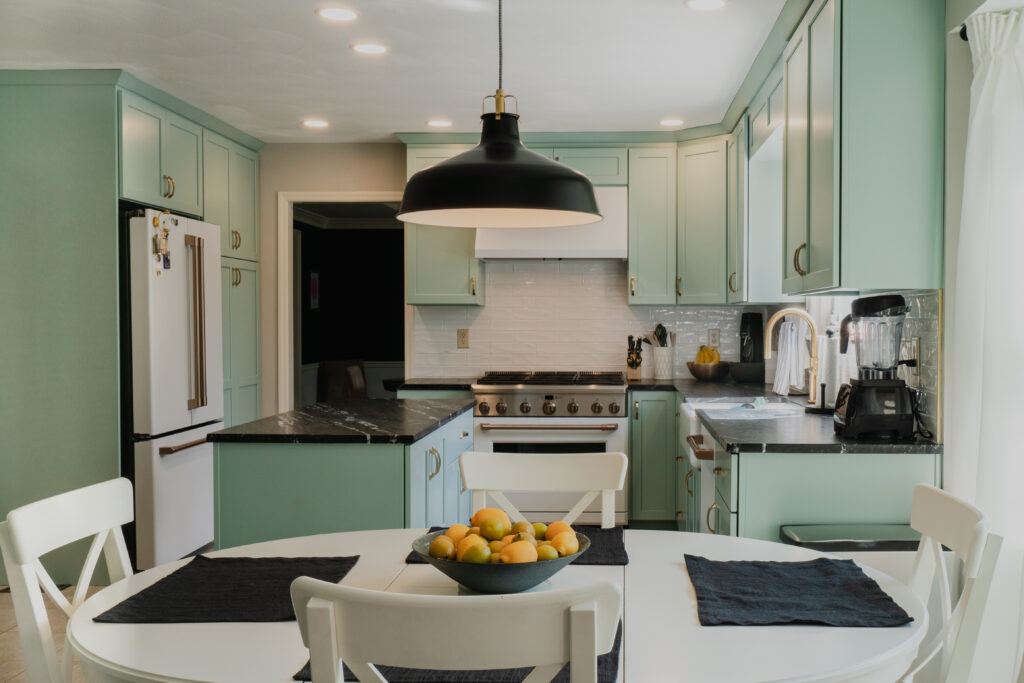 Crucke_2021_ProfessionalPictures-7-1024x683