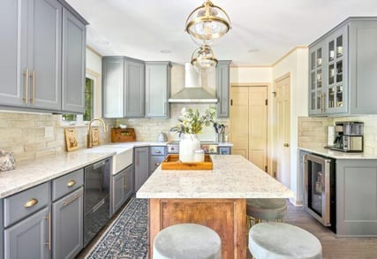 Simple-Bath-Kitchen-600x412