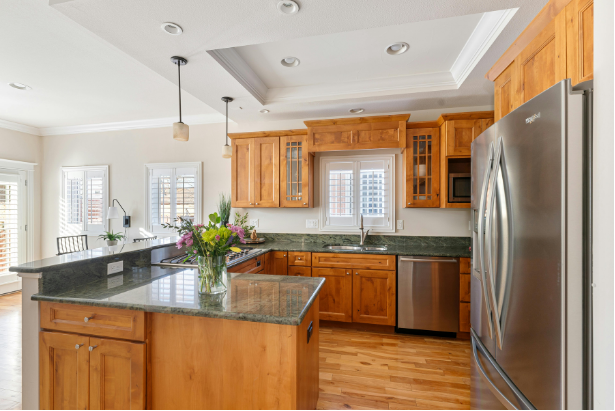 kitchen-peninsula-cost